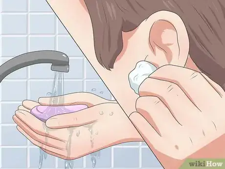 Image intitulée Pierce Your Own Tragus Step 4
