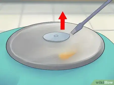 Image intitulée Remove a Security Tag from Clothing Step 11