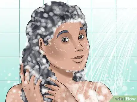 Image intitulée Use Gel to Fix Curly Hair Step 2