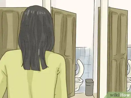 Image intitulée Poop While Standing up at a Toilet Step 1