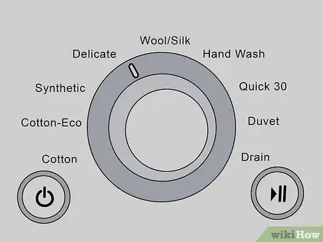 Image intitulée Clean a White Hat Step 14