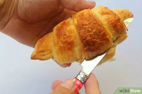Image intitulée Heat Croissants Step 6