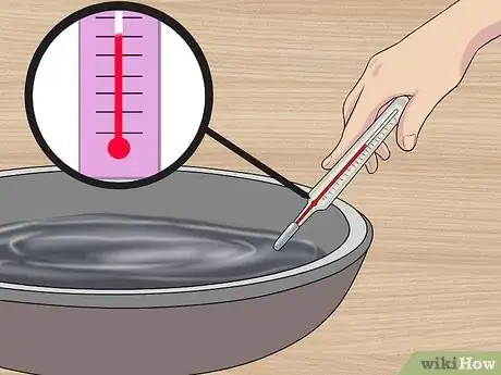 Image intitulée Wash Eyes With Water Step 5