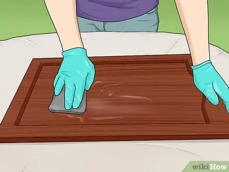 Image intitulée Stain over Stain Step 21
