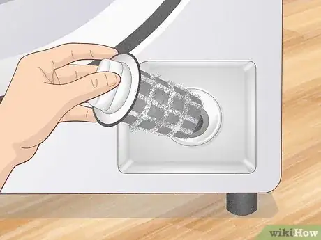 Image intitulée Clean a Washing Machine Filter Step 4