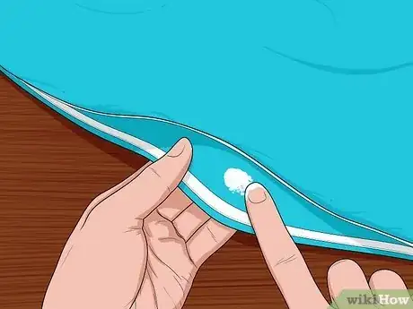 Image intitulée Clean Couch Cushions Step 6
