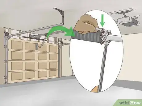 Image intitulée Fix a Garage Door Spring Step 14