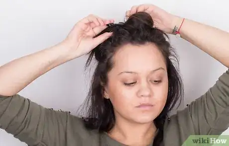 Image intitulée Prevent Hair from Knotting Step 12