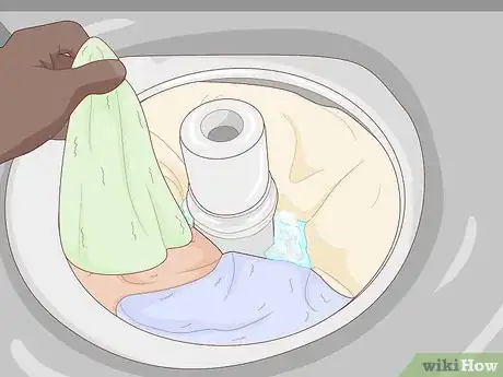 Image intitulée Clean a Shower Step 31