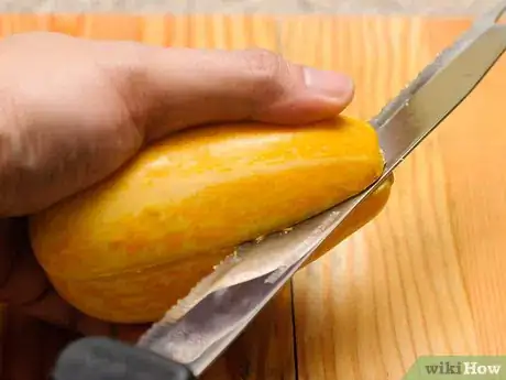 Image intitulée Cook Spaghetti Squash in Microwave Step 2