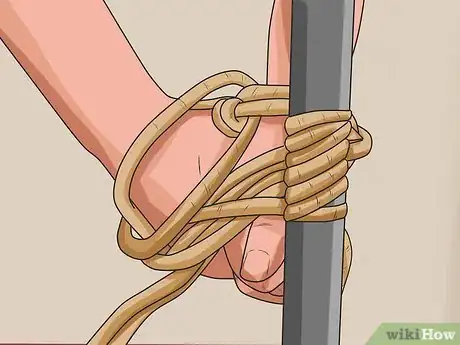 Image intitulée Tie Yourself up With Rope Step 4