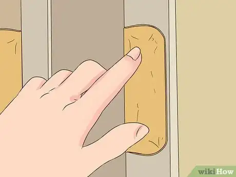 Image intitulée Adjust Door Hinges Step 9