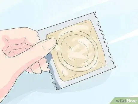 Image intitulée Get Birth Control Without Parents Knowing Step 9
