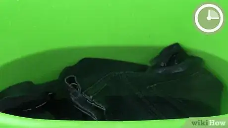 Image intitulée Acid Wash Jeans Step 7