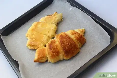 Image intitulée Heat Croissants Step 2