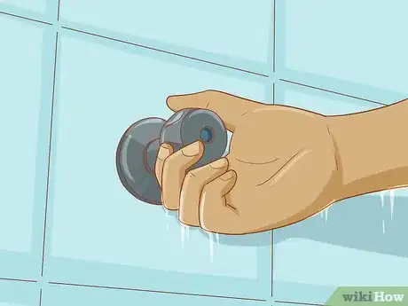 Image intitulée Take a Shower Step 16