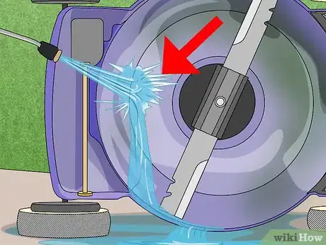Image intitulée Stop Grass Buildup Under Any Lawn Mower Deck Step 3