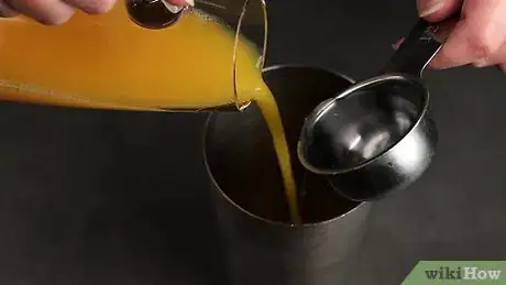 Image intitulée Make a Gin and Juice Drink Step 1
