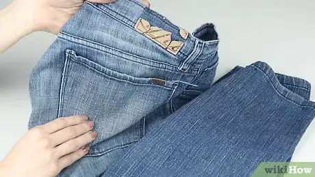 Image intitulée Acid Wash Jeans Step 1