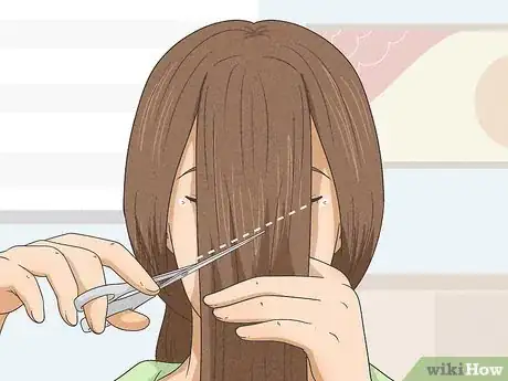 Image intitulée Cut Bangs Step 7