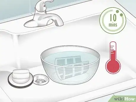 Image intitulée Clean a Washing Machine Filter Step 6