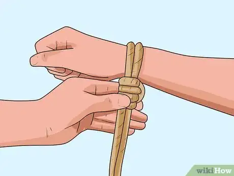 Image intitulée Tie Yourself up With Rope Step 2