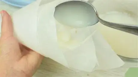 Image intitulée Make a Piping Bag Step 10