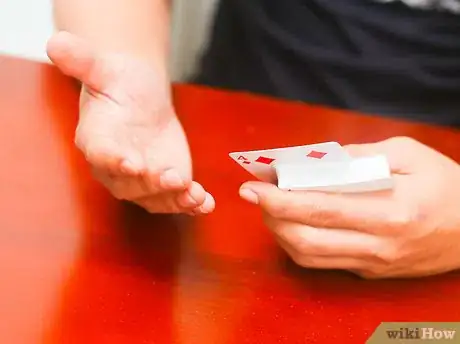 Image intitulée Do a Cool Card Trick Step 4