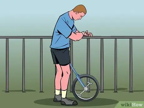 Image intitulée Unicycle Step 4