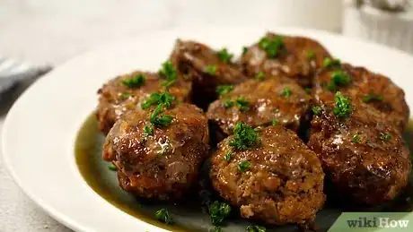 Image intitulée Cook Meatballs Step 12