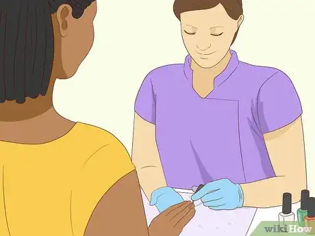 Image intitulée Heal Damaged Nails Step 18