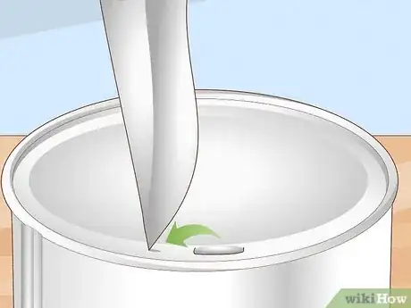 Image intitulée Open a Can Without a Can Opener Step 10