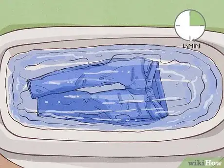 Image intitulée Unshrink Clothes Step 18