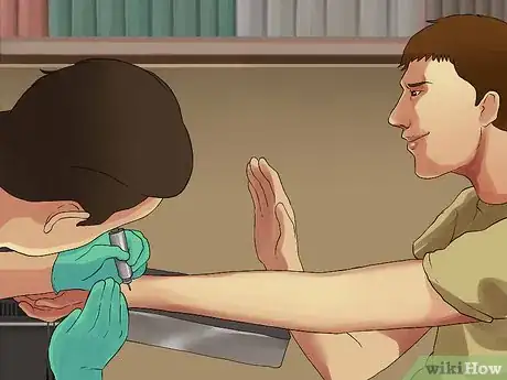 Image intitulée Deal With Tattoo Pain Step 11