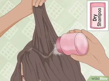 Image intitulée Get Oil Out of Hair Step 3