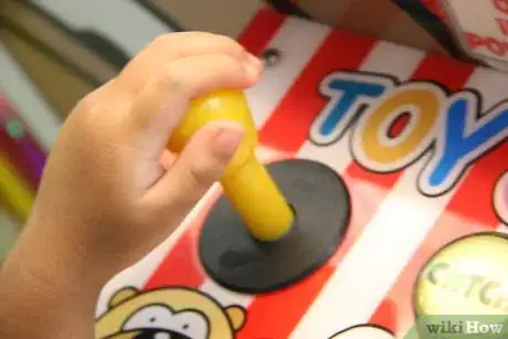 Image intitulée Win at a Claw Machine Step 7Bullet1