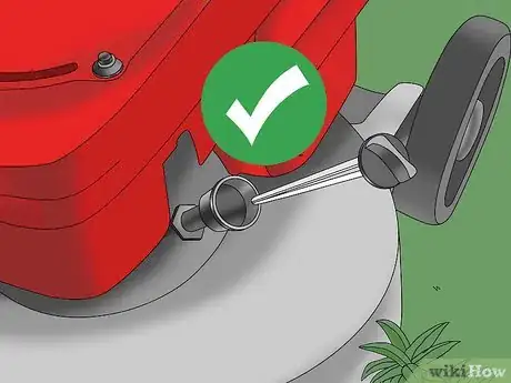 Image intitulée Start a Push Lawn Mower Step 2