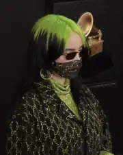 Eilish wearing a face mask at the 2020 Grammy Awards