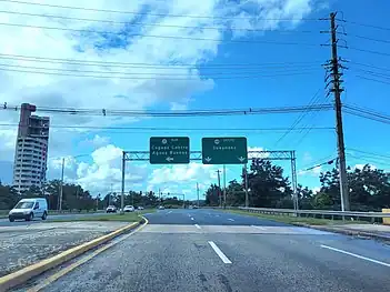 PR-199 at its junction with PR-1 in San Juan