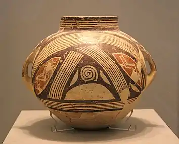 Dimini culture ceramic vessel