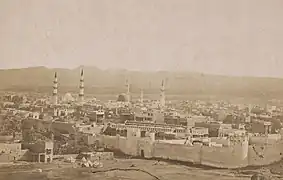 A general view of Medina, including the Al-Masjid an-Nabawi and its Green Dome