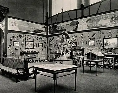 The interior of the original exhibit in the Palace of the Colonies [fr]
