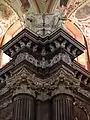 Corinthian columns and supportive pillars