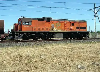No. 35-403 in an early version of Spoornet’s orange with a wide gray top edge, Stikland, 19 October 2006