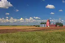 Bresaylor elevator along Highway 16