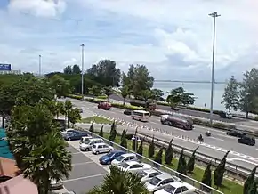 Tun Lim Exp.Way - panoramio (1).jpg
