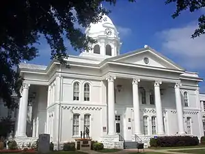 Colbert County Courthouse in Tuscumbia, Alabama