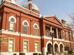Chambers County Courthouse in Lafayette, Alabama