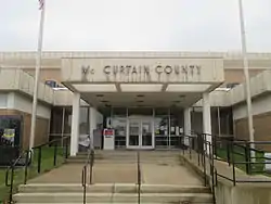 The McCurtain County Courthouse is located downtown in Idabel.