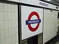 Roundel on northbound Northern line platform.